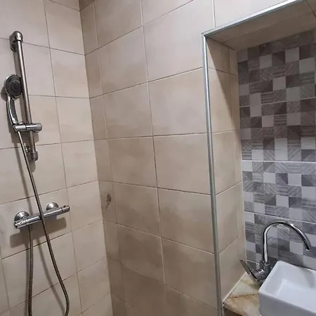 Maison Lumineuse Avec Terrasse En Plein Centre Casa vacanze Angoulême